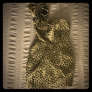 Super Cute Cocktail Dress! Gold pebble design. NWT